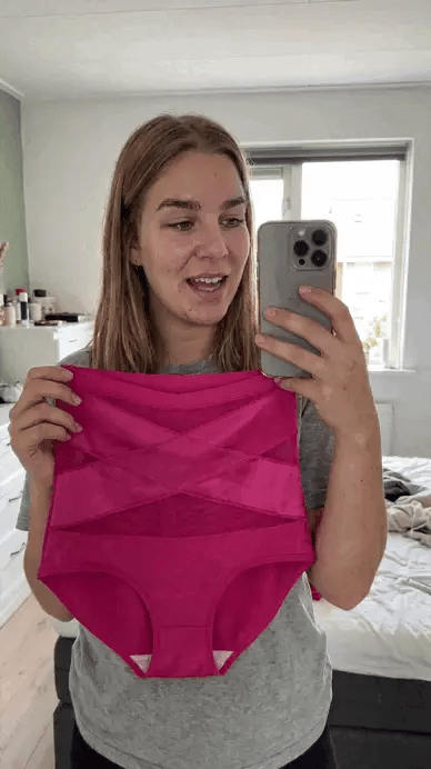 Real customer with the fuchsia LumiSkyn Sculpt Brief